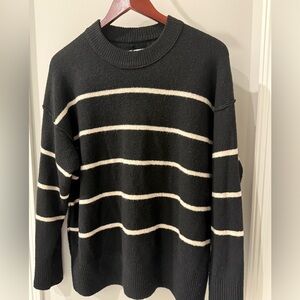 Aerie unreal sweater size S black stripes